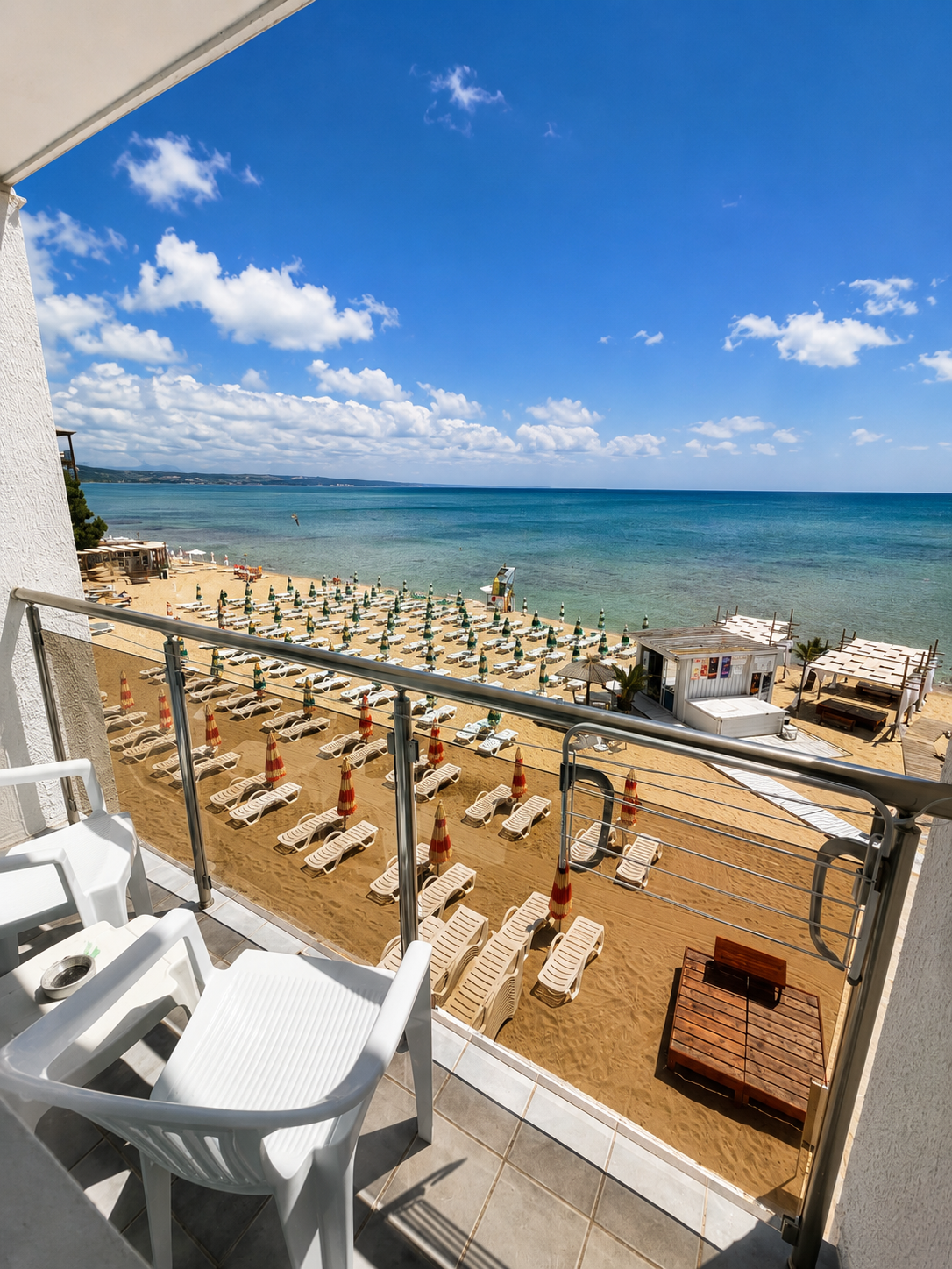 Хотелът и морето – Хотел Палма Бийч, Кранево – снимка 10